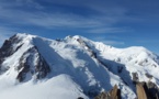 En haut du Mont-Blanc, Emmanuel Macron parle réchauffement climatique